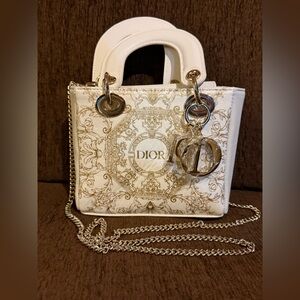 Dior Mini Bag (Gift with Beauty Purchase)